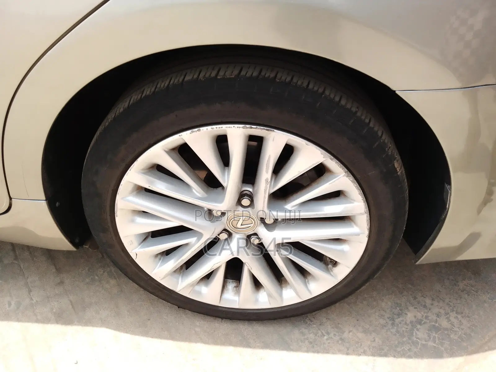 Lexus ES 2016 Gray