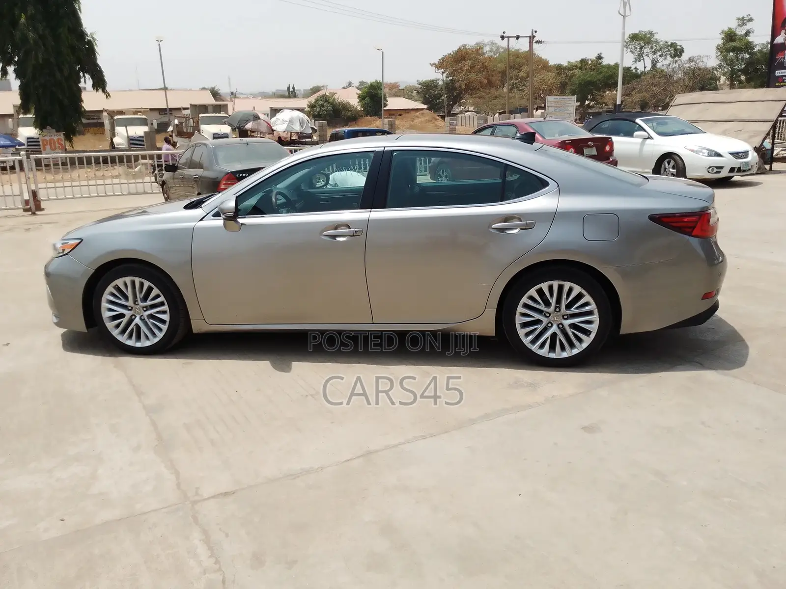 Lexus ES 2016 Gray