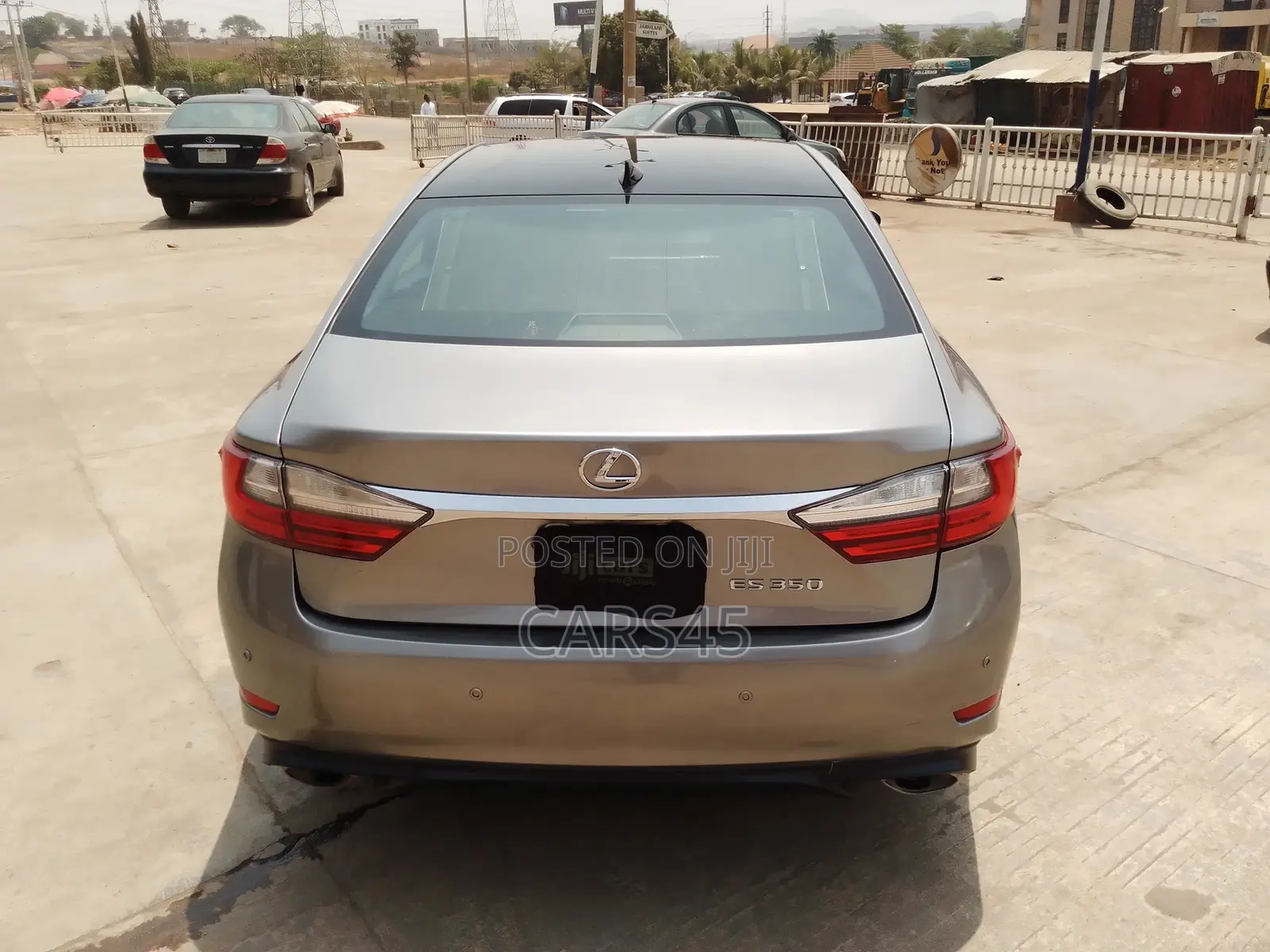 Lexus ES 2016 Gray