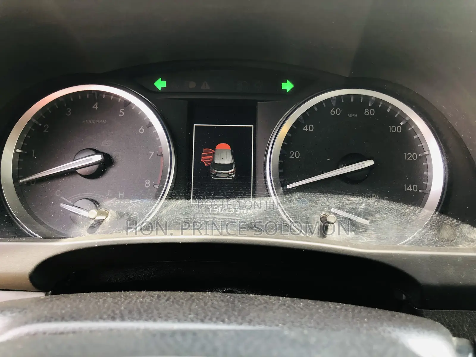 Toyota Highlander SE 2019 Off white