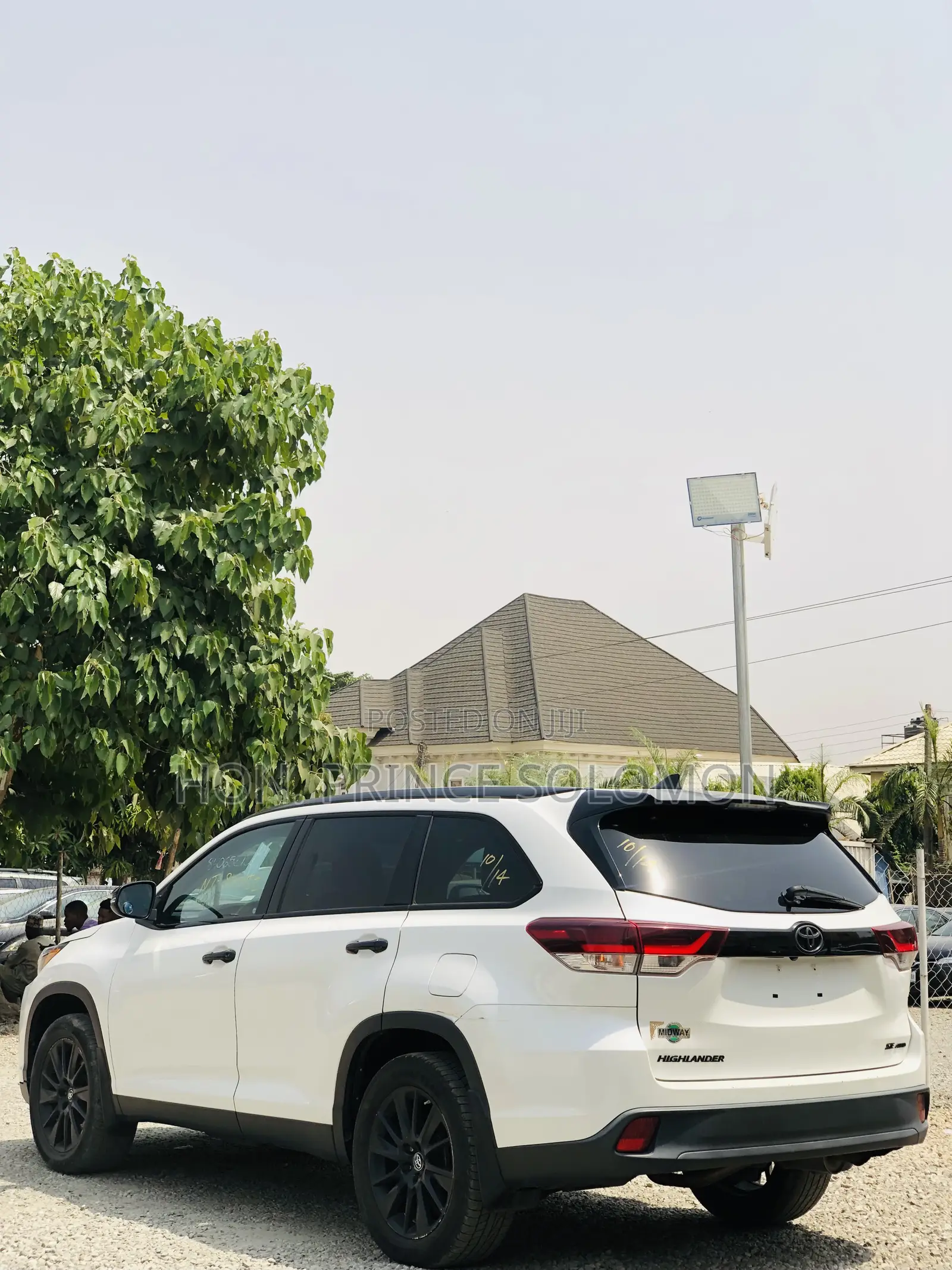 Toyota Highlander SE 2019 Off white