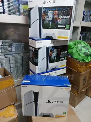 Brand New Slim Ps5