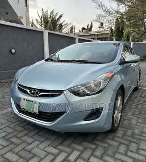Hyundai Elantra 2012 Blue