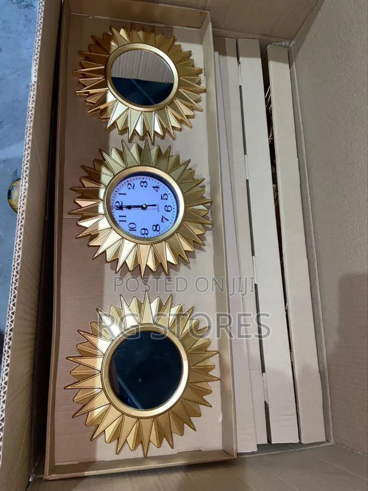 3pcs Clock and Mirror Decoration Set