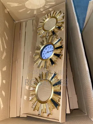 3pcs Clock and Mirror Decoration Set