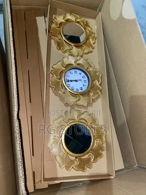 3pcs Clock and Mirror Decoration Set