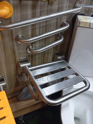Old People Bathroom Seat and Supporting Hand Grab