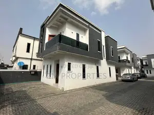 4bdrm Duplex in Lekki for rent