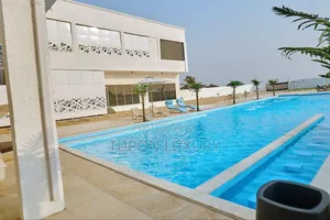 5bedroom Beach House With Indoor and Outdoor Pool