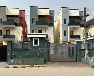 5bdrm Duplex in Ikota for rent