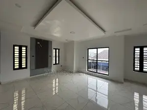 5bdrm Duplex in Ikota for rent