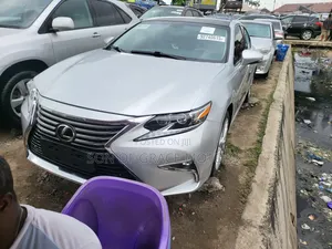 Lexus ES 350 FWD 2015 Silver