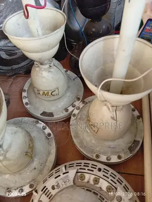 Neatly Used Ceiling Fan for Sale