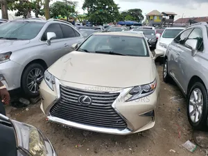 Lexus ES 350 FWD 2016 Gold