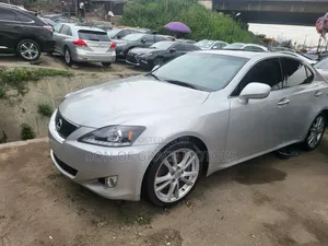Lexus IS 250 Automatic 2010 Silver