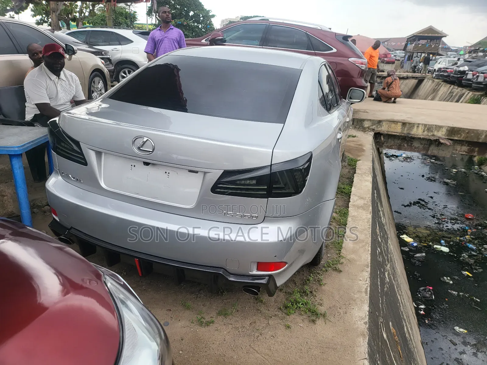 Lexus IS 250 Automatic 2010 Silver