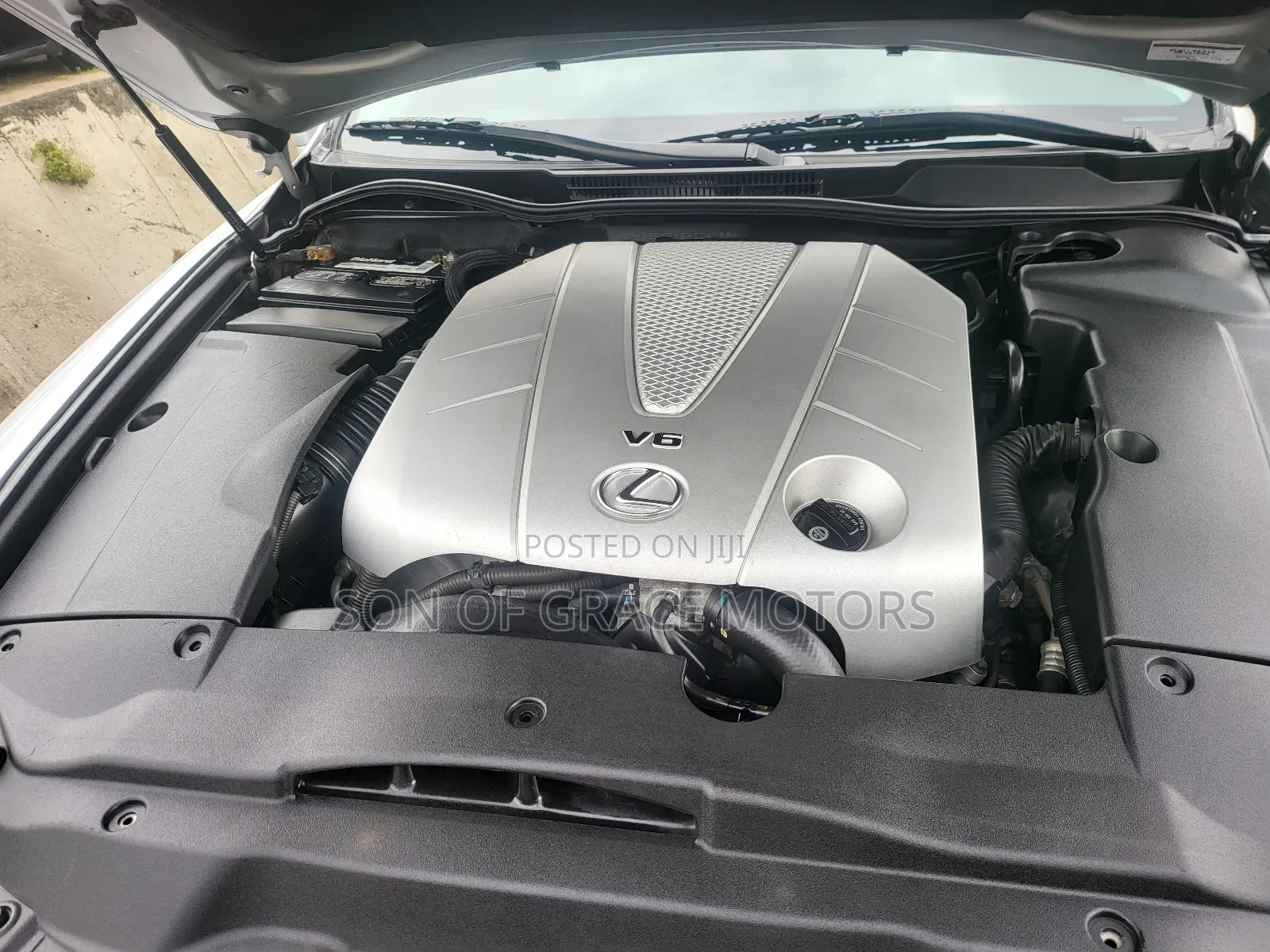 Lexus IS 250 Automatic 2010 Silver