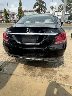 Mercedes-Benz C300 Sport 4dr AWD 4Matic Sedan (2.0L 4cyl 7A) 2015 Black
