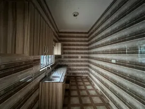 2bdrm Duplex in Lekki Phase 1 for rent