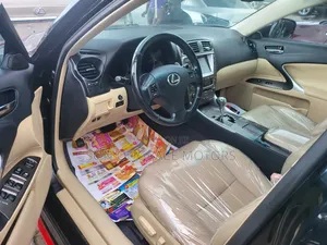 Lexus IS 250 Automatic 2011 Black