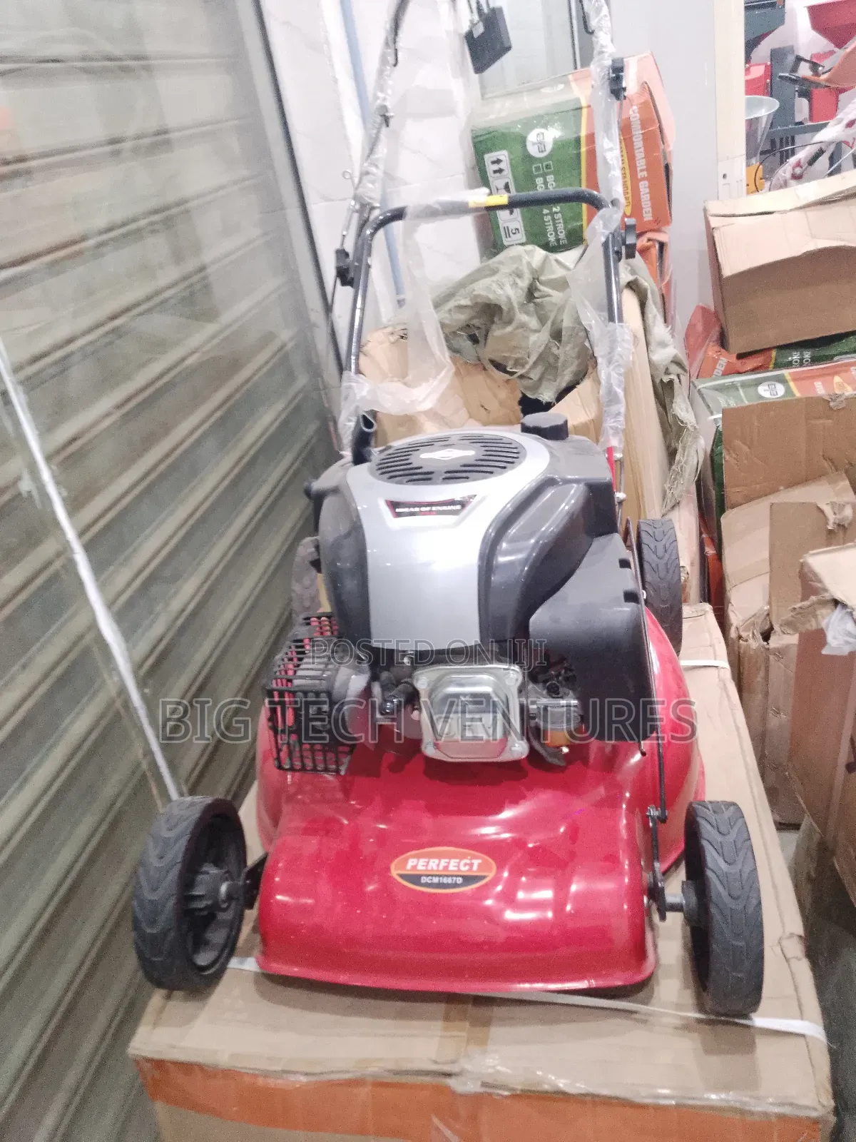 Petrol Powered Gasoline Lawn Mower