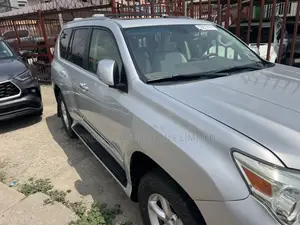 Lexus GX 460 2010 Silver
