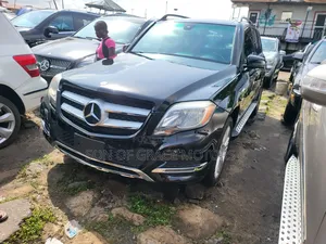 Mercedes-Benz GLK-Class Base GLK 350 4dr 4x2 (3.5L 6cyl 7A) 2015 Black