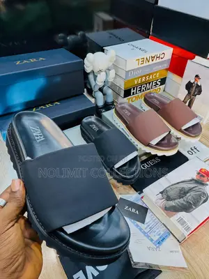 Zara Leather Palm Slippers