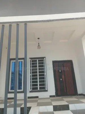 Furnished 4bdrm Bungalow in Aswonder Estate, Lakowe for rent