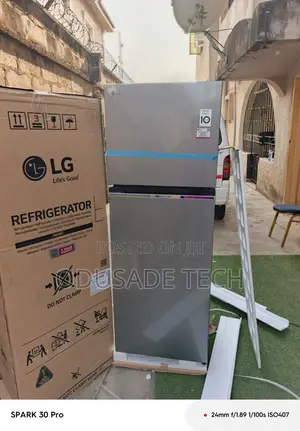 Lg Gl-B24pqkb 263l Silver Refrigerator