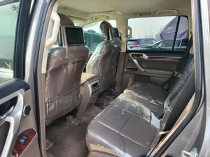 Lexus GX 460 Premium 2012 Gray