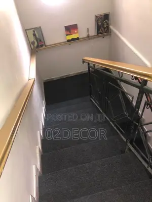 Dark Gray Rugs For Staircase