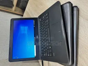Laptop Dell Latitude 13 3380 4GB Intel Core i3 HDD 500GB