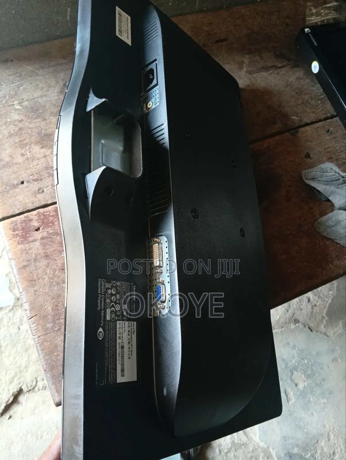 Monitor Flat Screen