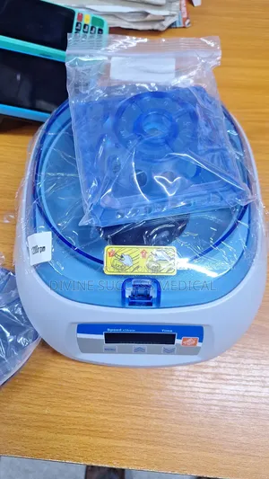 Mini Centrifuge