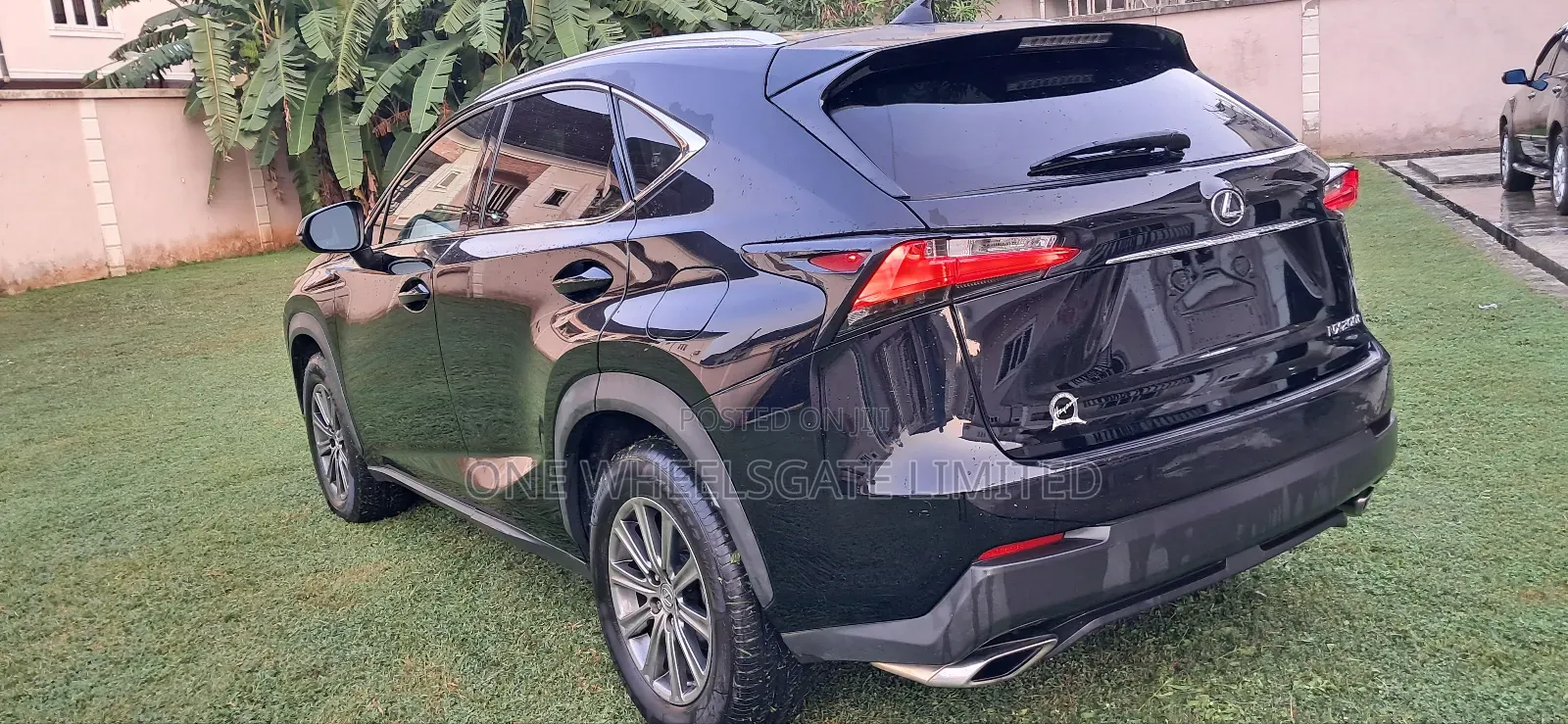 Lexus NX 2016 Black