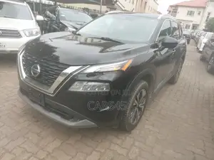 Nissan Rogue Platinum 2021 Black