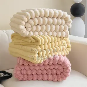 Throw Blanket - Soft and Fluffy 200*230cm