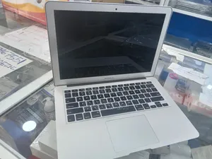 Laptop Apple MacBook 2017 8GB Intel Core i5 SSD 128GB