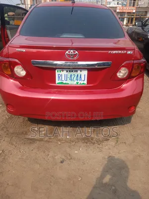 Toyota Corolla 2010 Red