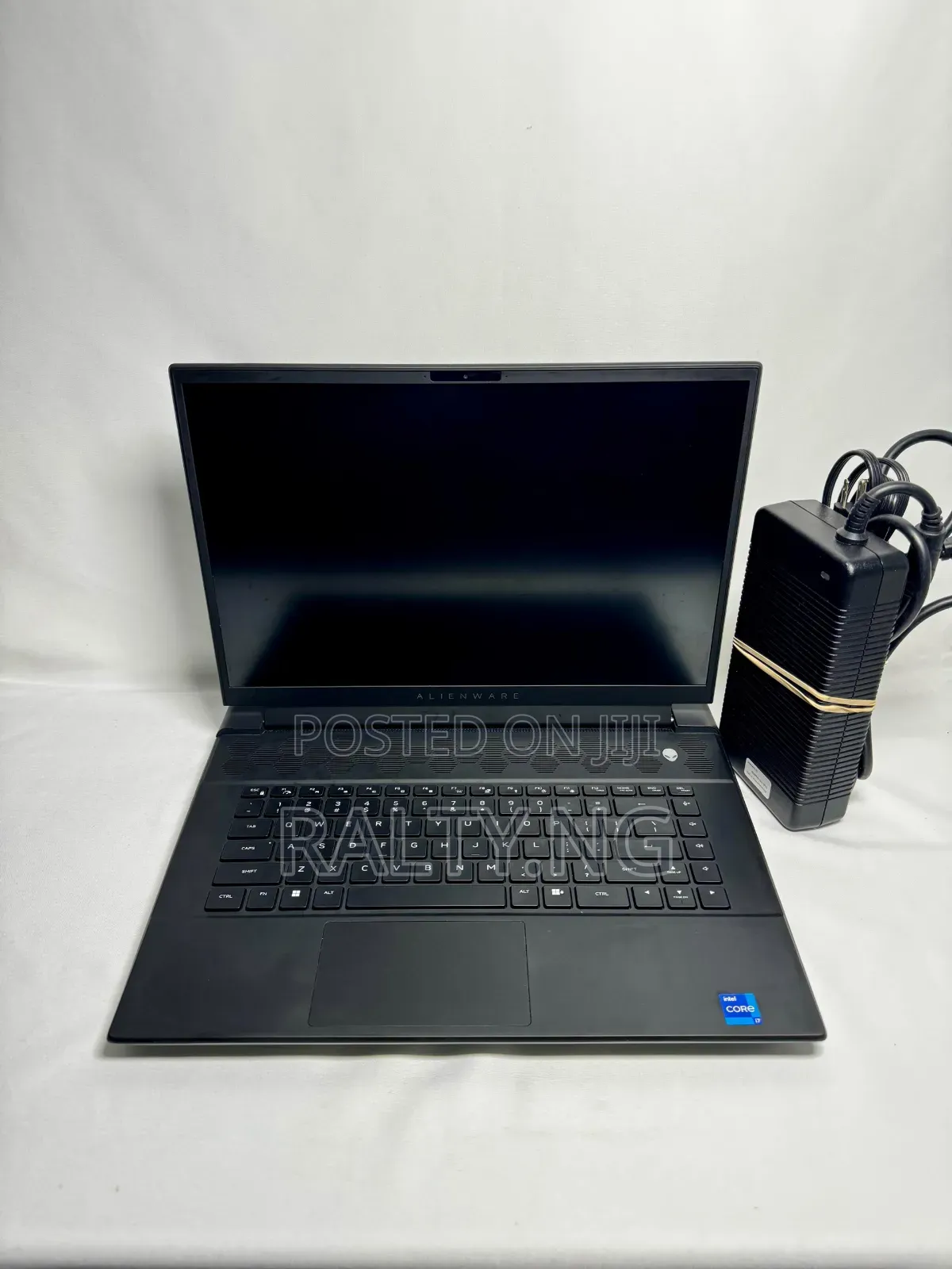 Laptop Dell Alienware M16 16GB Intel Core i7 SSD 1T