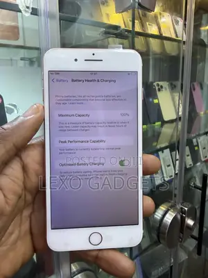 Apple iPhone 8 Plus 64 GB Gold