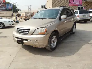 Kia Sorento 2008 Gold