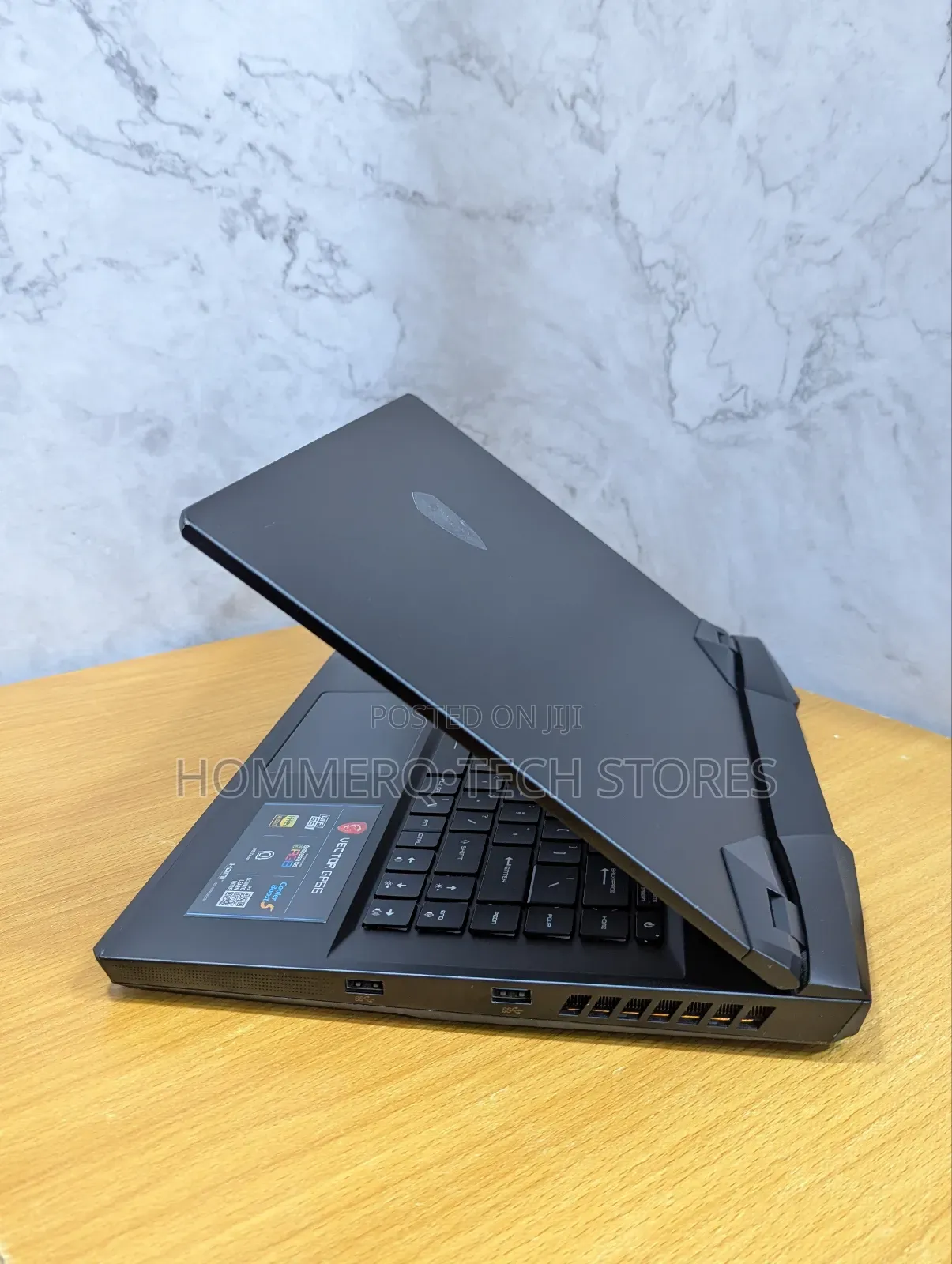 Laptop MSI Vector GP66HX 12UGS 32GB Intel Core i9 SSD 1T