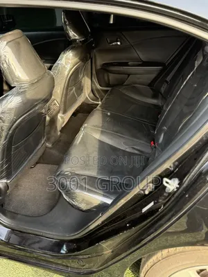 Honda Accord Touring 4dr Sedan FWD (3.5L 6cyl 6A) 2013 Black