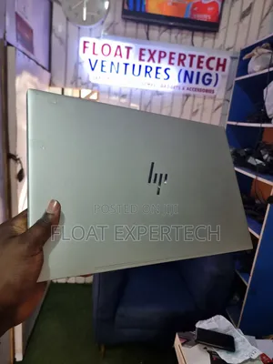 Laptop HP Envy 17-3000 16GB Intel Core i7 SSD 256GB
