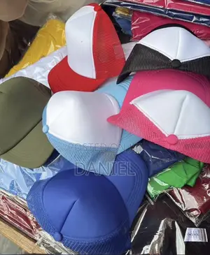 Plain Caps