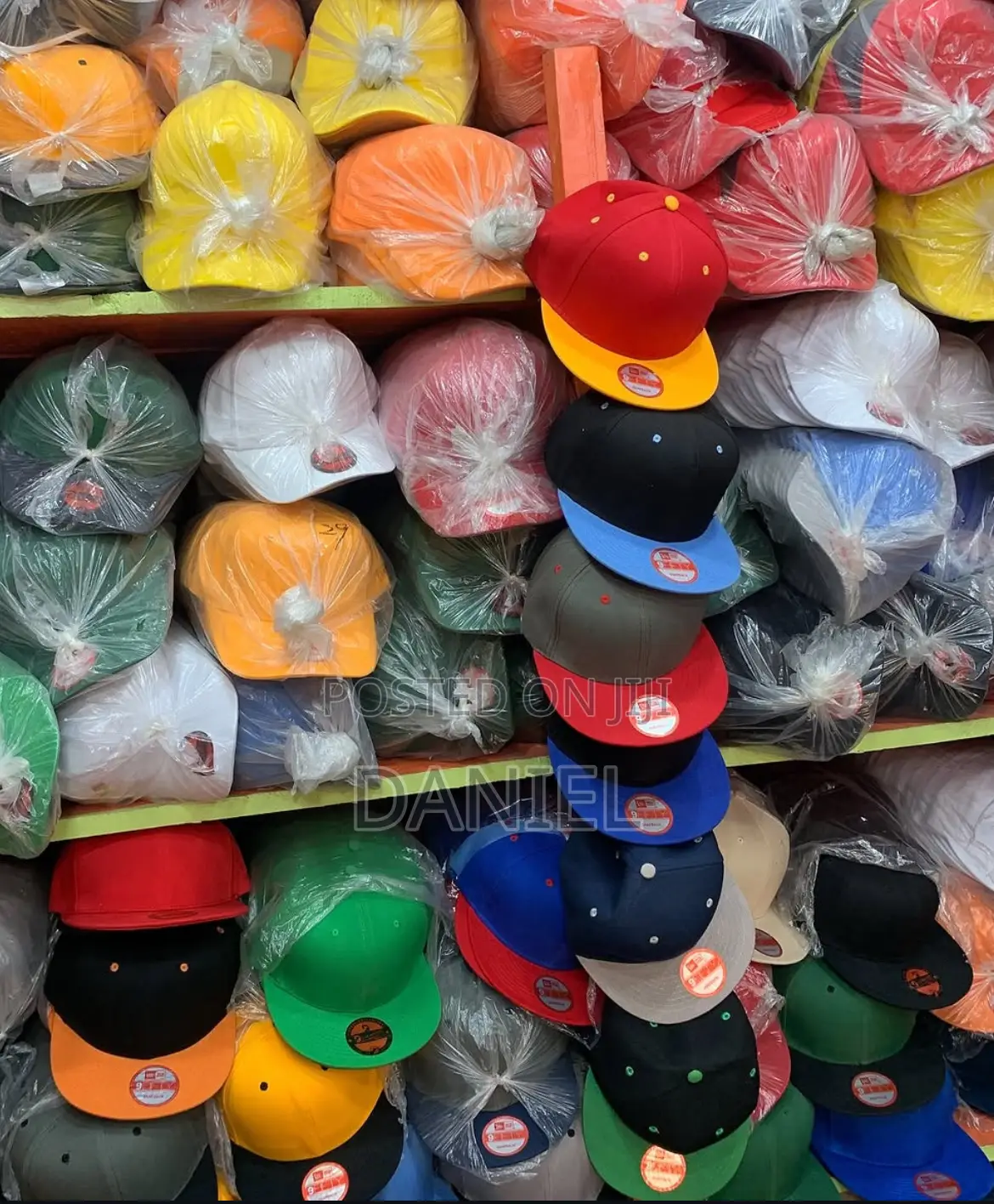Plain Caps