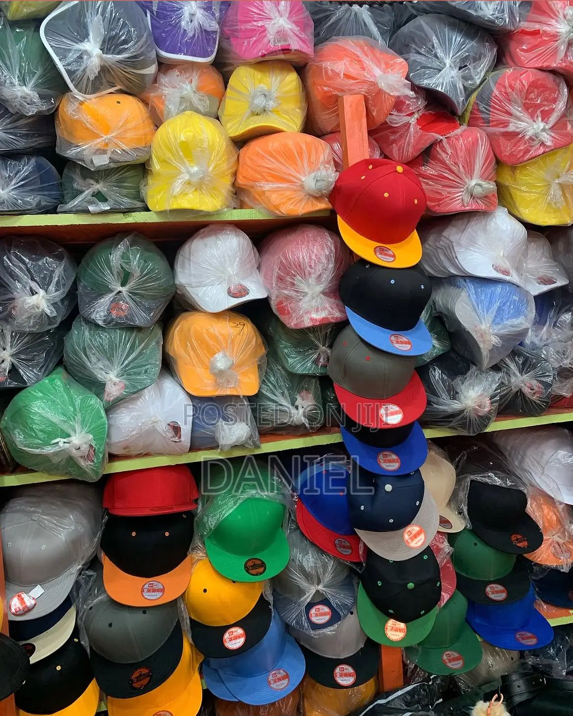 Plain Caps