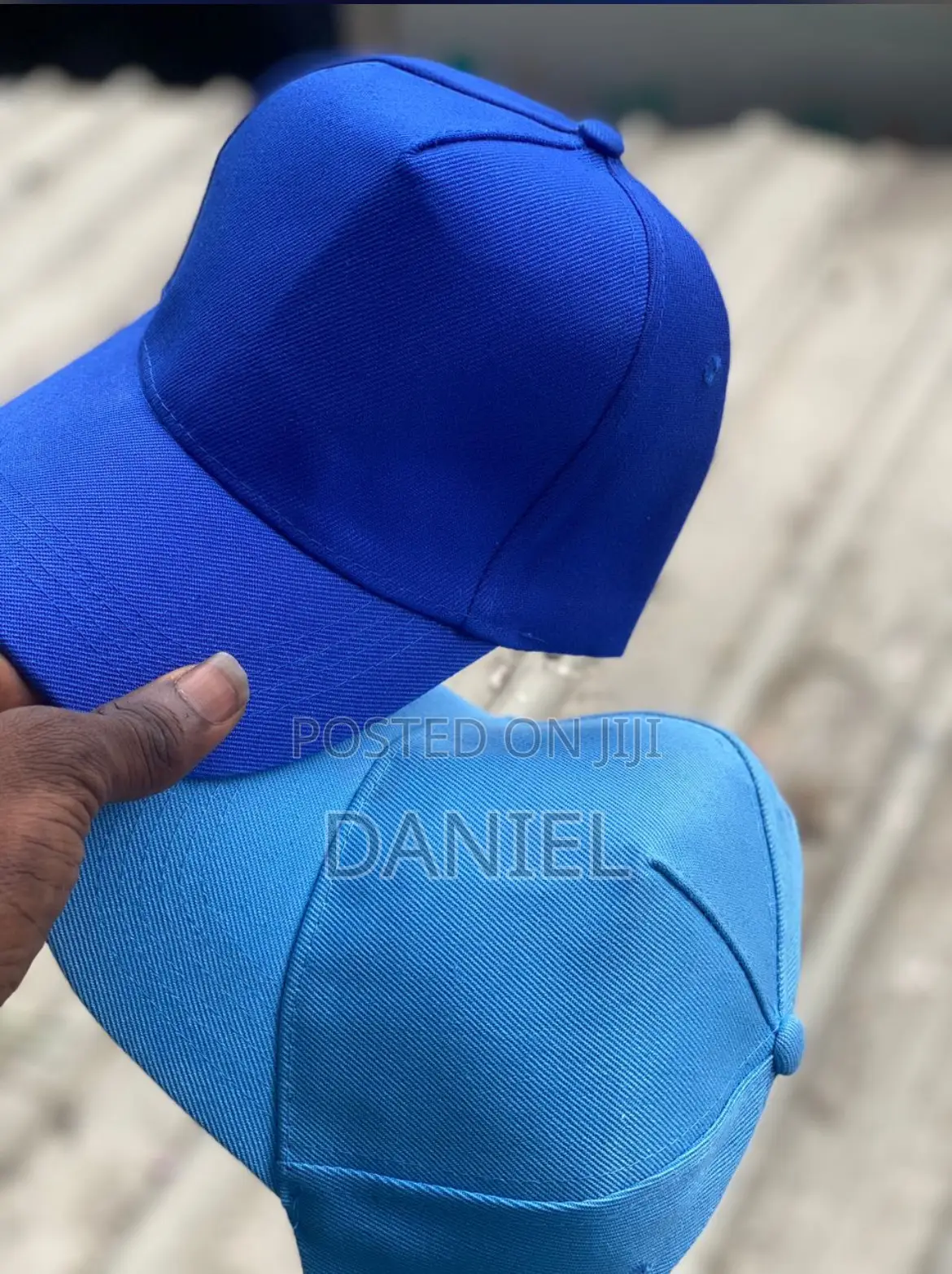 Plain Caps